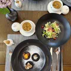 Huangguoshu Bailian Hotel Restaurant Waterfall User Photo