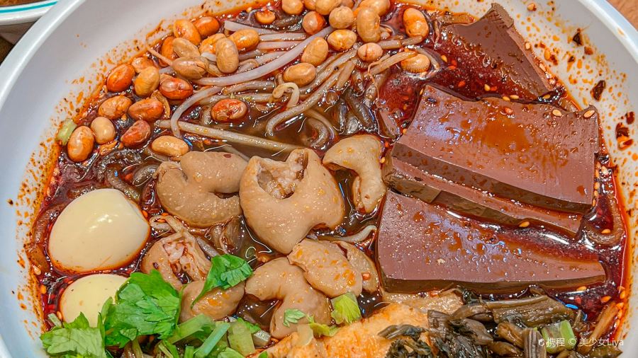 甘食记成都肥肠粉(大卫城店)