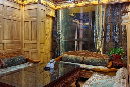 宗巴雍姆藏餐府