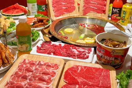 御屋鲜品鲜切牛肉火锅自助(胶州龙湖天街店)