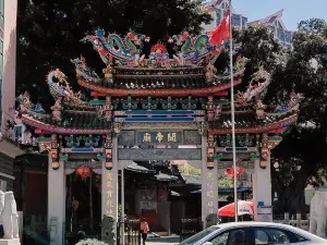 Zhao'anxianbaishuntangliangchadian