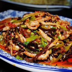 罗鸡肉·青城道柴火鸡(青城山店) User Photo