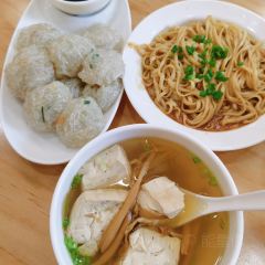 Jingrongjiulou●shengtaimincai (guangda) User Photo