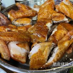 伟兴农庄·特色脆皮烧鸡 User Photo