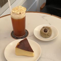 THE CANDOUR User Photo