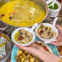 QIANCHAOYAN User Photo