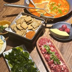 QIN YU WENG User Photo