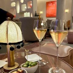 CONNAUGHT BAR 여행 사진