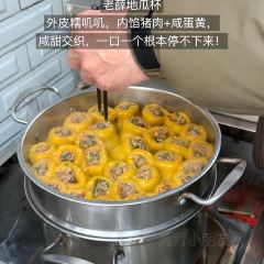 XIN JIN CHENG User Photo