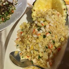 The Starry Frantier Bund Outlet User Photo