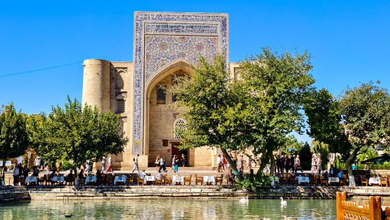 Lyabi Khause Square