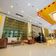 润凯假日酒店-自助餐厅 User Photo