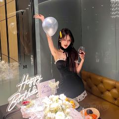YUE MU YANG User Photo
