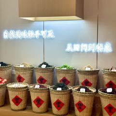 唔哩赞崇明私藏菜(凤阳路店) User Photo