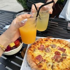 漓岸璞闲文旅酒店(阳朔西街漓江店)·上房野BISTRO·餐×酒×咖 User Photo