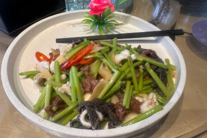 闽粤土菜馆