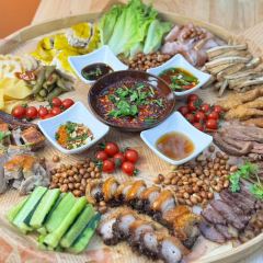 万厨娘卤肉馆（中央城店） User Photo