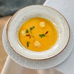 High·Yun jian By Light&Salt (Former Bund Center Branch) User Photo