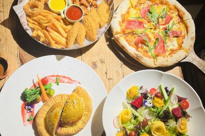 HÔTEL DU TCHENG T'AI·LA GARE