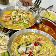 Lao Zhai Alley Zaopocu Hot pot · Houan Rice Noodle (Shimei Bay Branch) User Photo