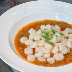 Shang Rong User Photo