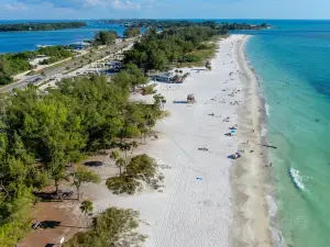 Coquina Beach