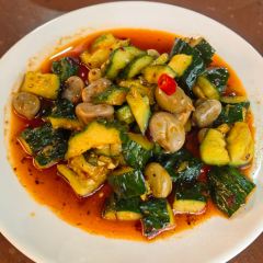 XIANG BA LI NONG GU LE User Photo