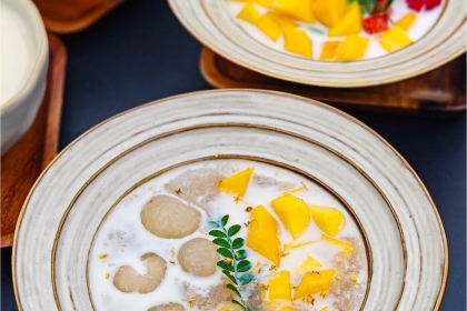 FULL Hainanese Chicken Rice