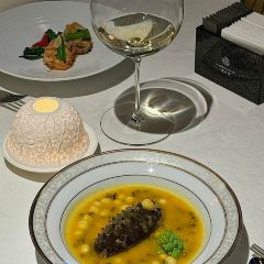 UNIVERSAL BUND BAY User Photo