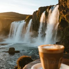 翁布懸崖瀑布咖啡張用戶圖片