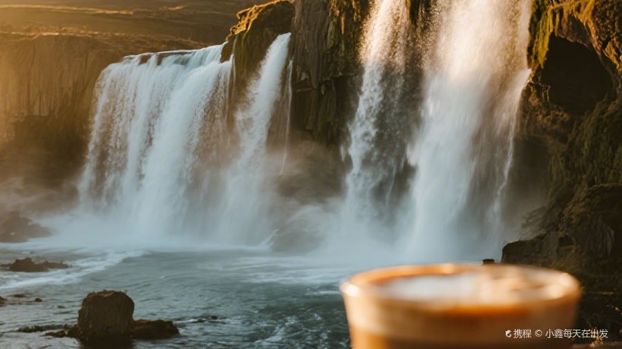 翁布懸崖瀑布咖啡