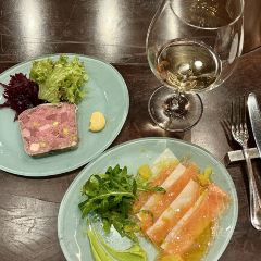 Marche Aux Vinsyamada User Photo