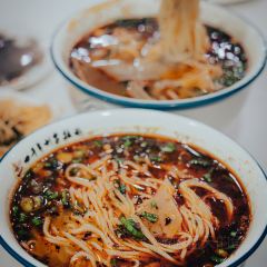 敦煌饭庄驴肉黄面 User Photo