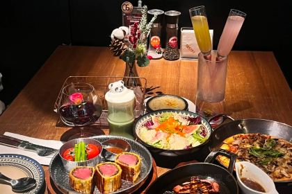 西提美食城