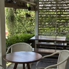 Coffee Next Door User Photo