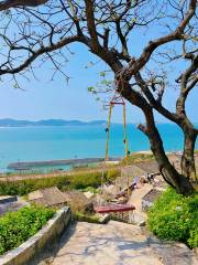 Longwangtou Beach