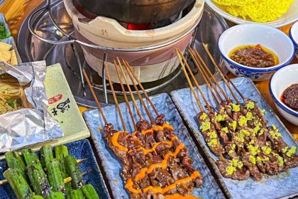 黄先生牛杂烧烤店(裕安店)