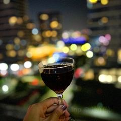 DEW Lounge User Photo