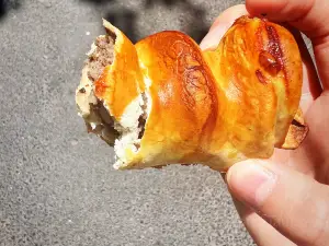 王飞新疆菜·大盘鸡·烧烤(沙湾街店)