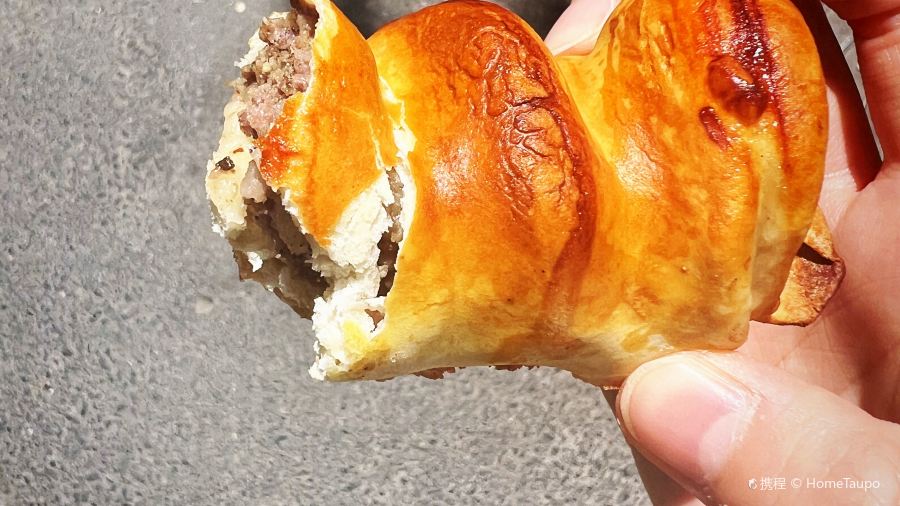 王飞新疆菜·大盘鸡·烧烤(沙湾街店)