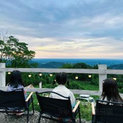 荒野宇宙山顶营地餐厅 User Photo
