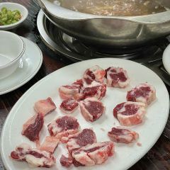 霄乡饭店·温三爷牛世家 User Photo