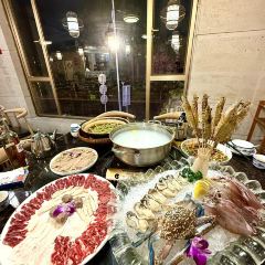 贰拾贰食栈(伴月店) User Photo