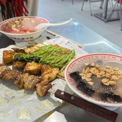 小叫天泡椒活田鸡(财贸店) User Photo