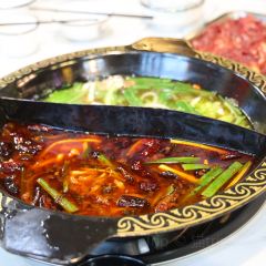 沈记酸菜牛肉火锅店 User Photo
