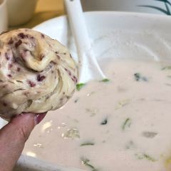湖泉水云间餐厅(A座店) User Photo
