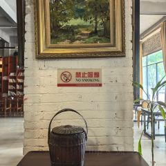 拾光画廊·咖啡(屯昌油画步行街店) User Photo