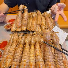 卖龙虾的小伙子(星沙总店) User Photo