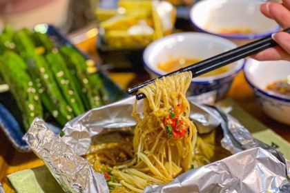 黄先生牛杂烧烤店(裕安店)