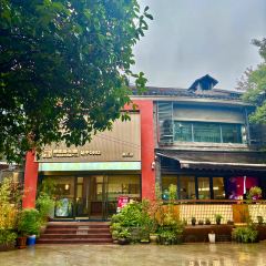 一品红养生汤煲(融汇温泉店) User Photo